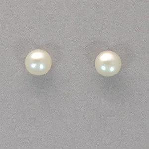 Boma Medium Pearl Post Earrings